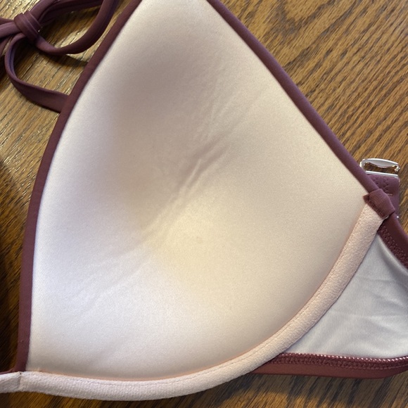 Shade & Shore - Rose colored underwire pushup bikini top with light pink… - Picture 4 of 10